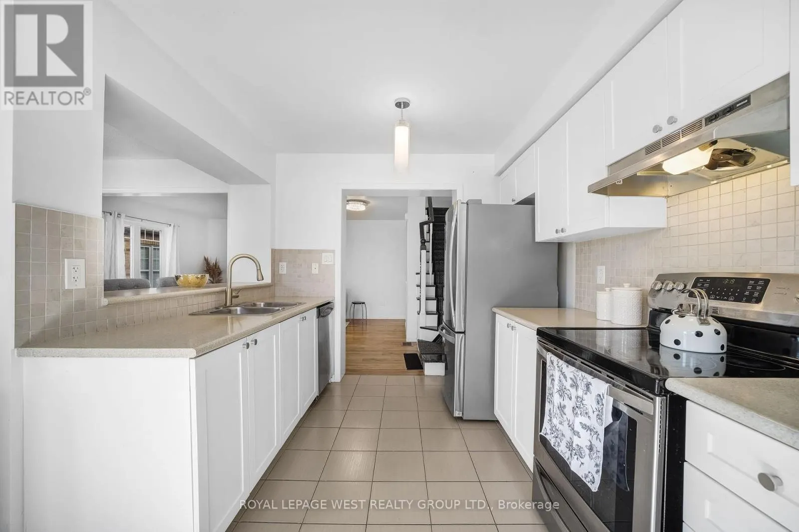 551 PHARO POINT