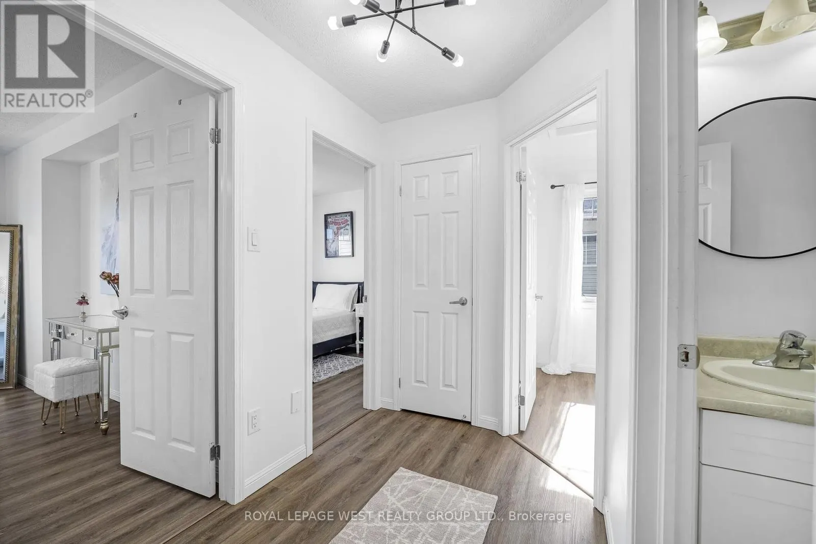 551 PHARO POINT