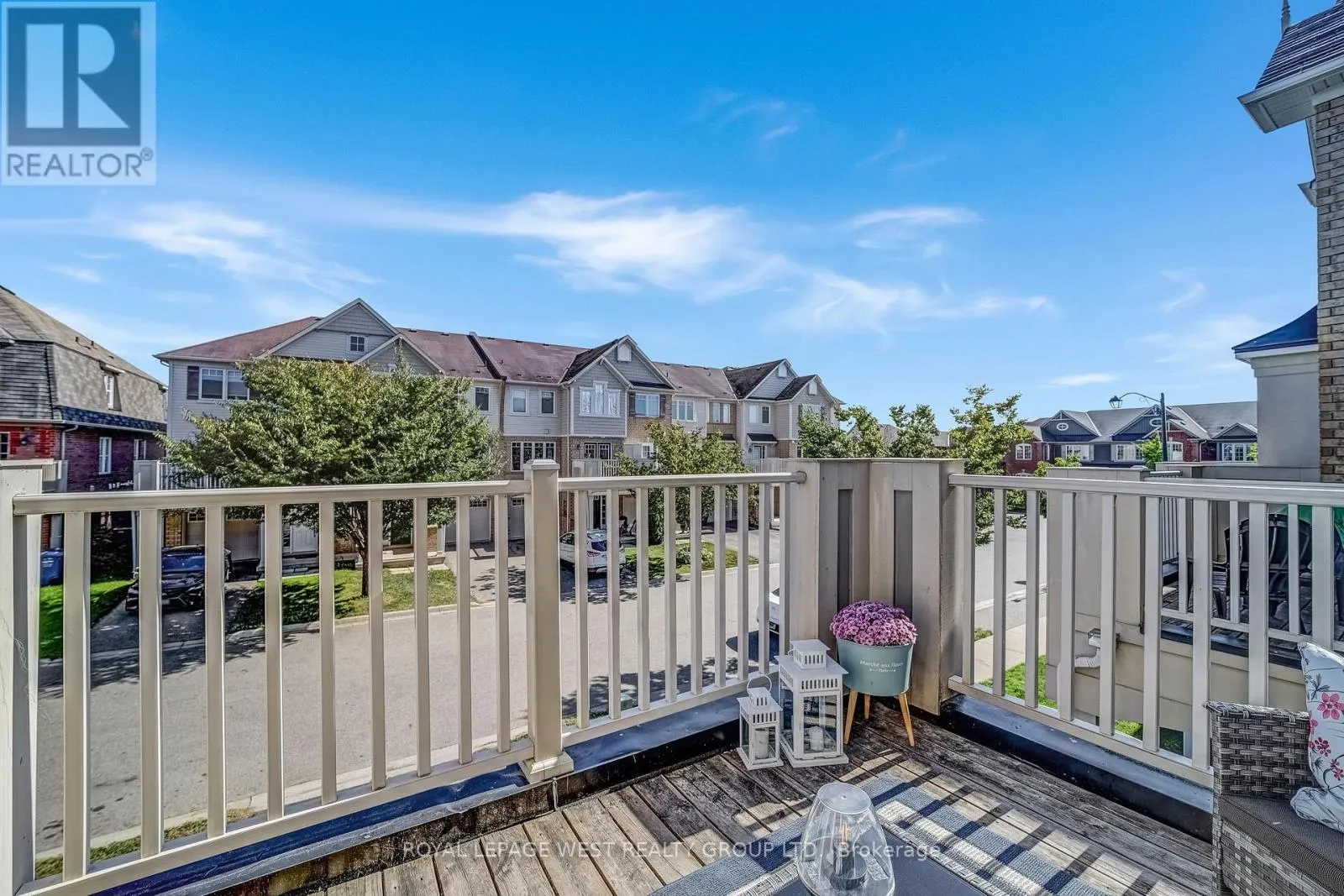 551 PHARO POINT
