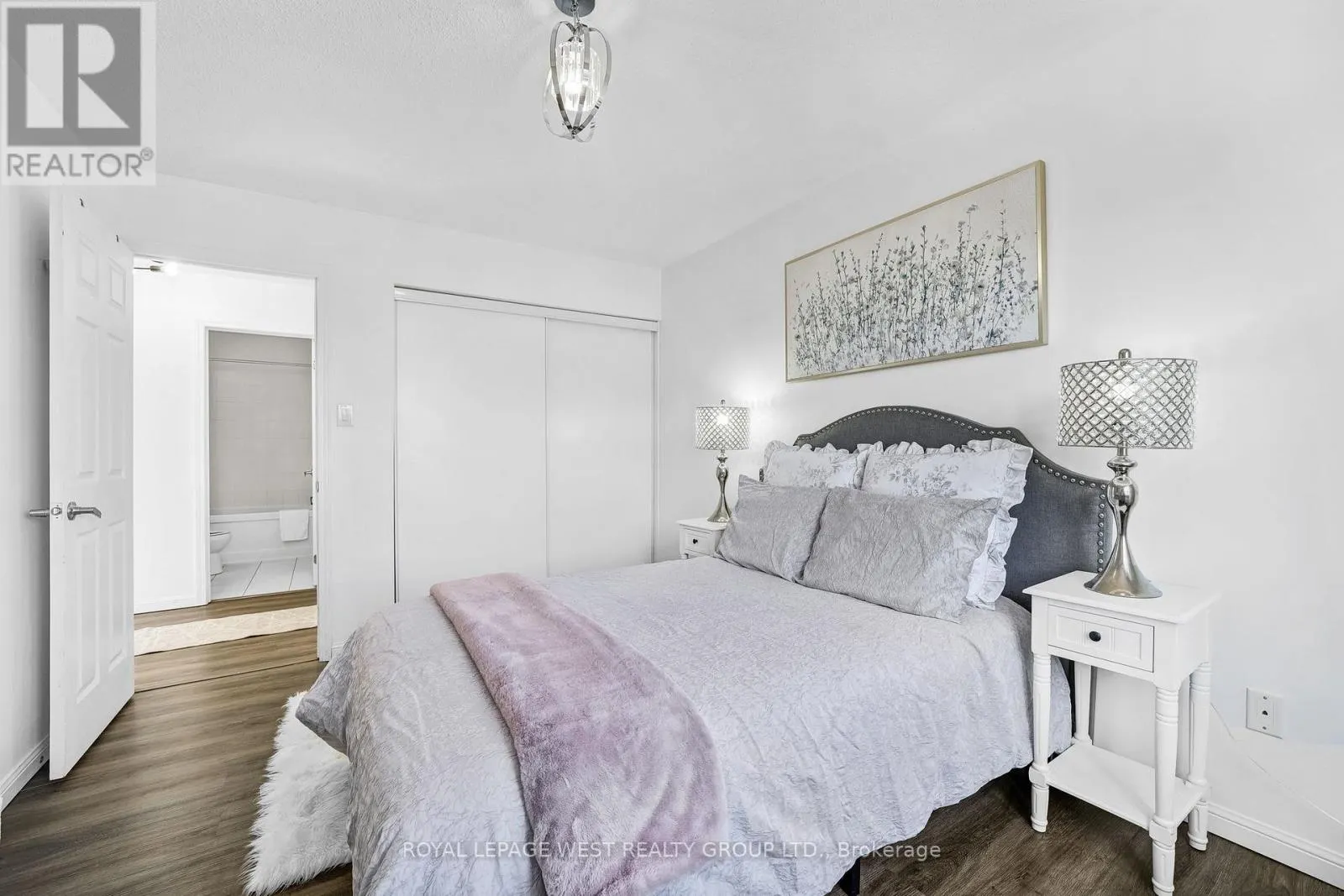 551 PHARO POINT