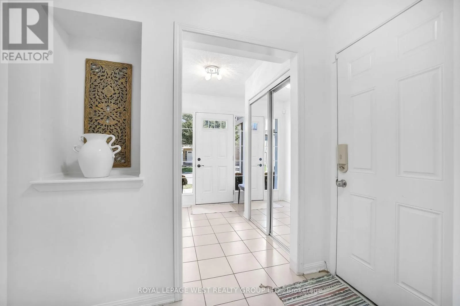 551 PHARO POINT
