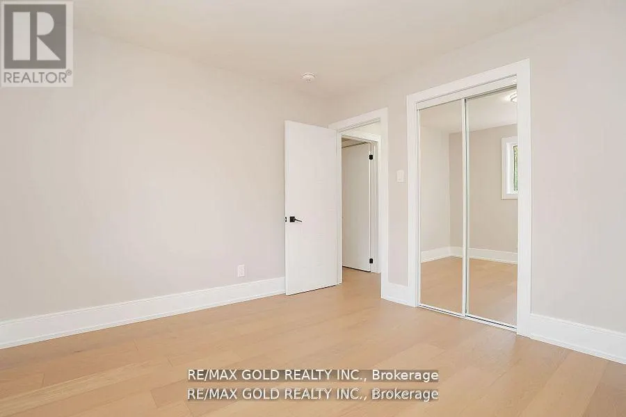 41 DANESBURY CRESCENT