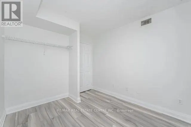1207 - 285 ENFIELD PLACE
