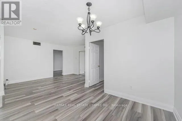 1207 - 285 ENFIELD PLACE