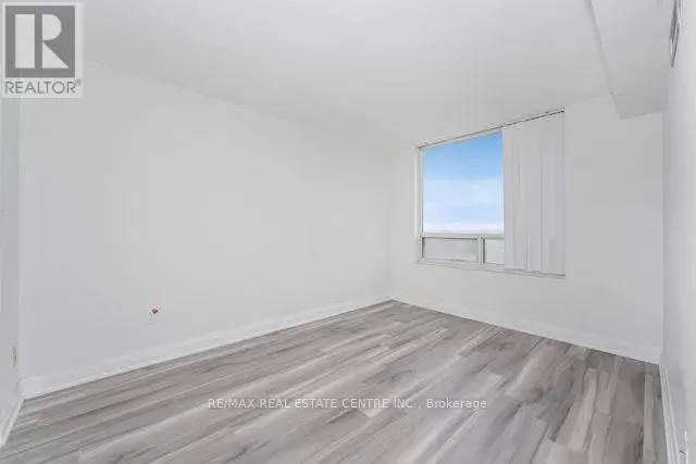 1207 - 285 ENFIELD PLACE