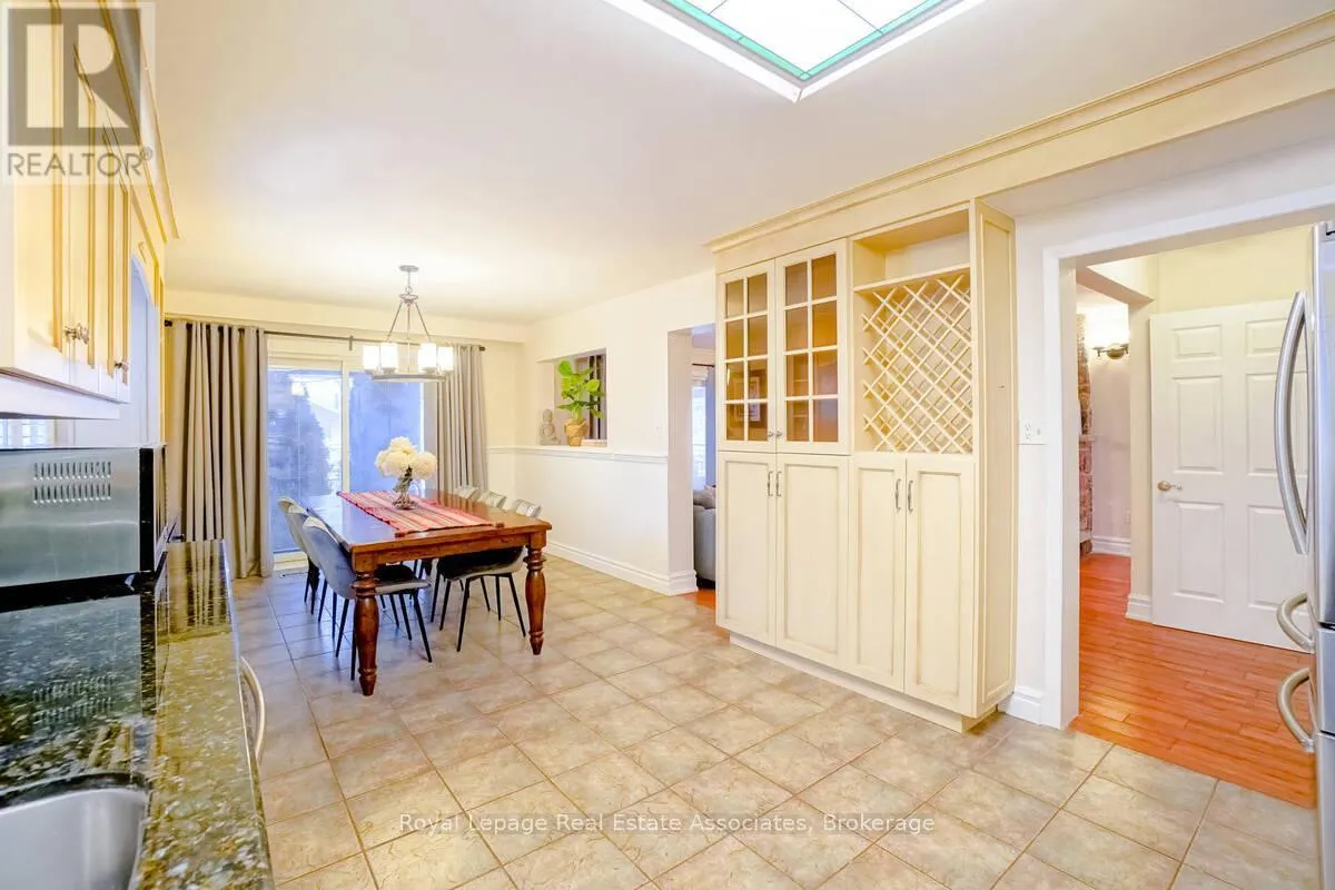 23 ROSEMEADE AVENUE