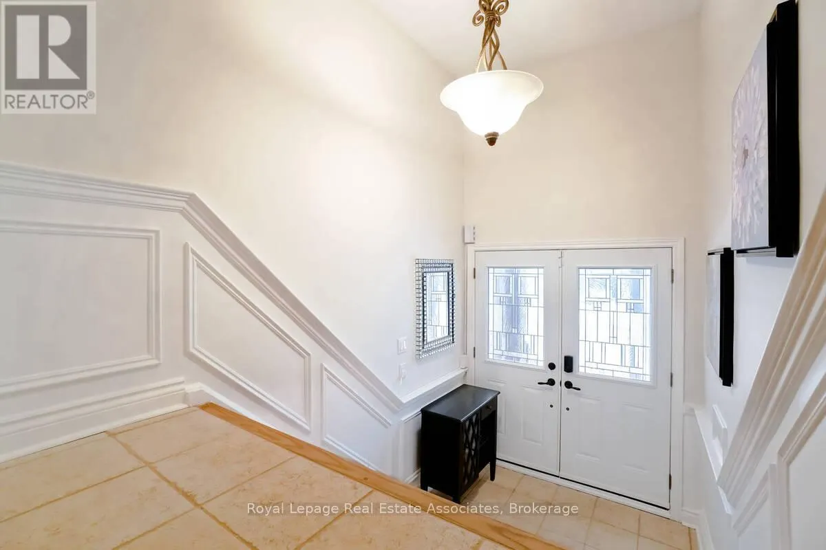 23 ROSEMEADE AVENUE
