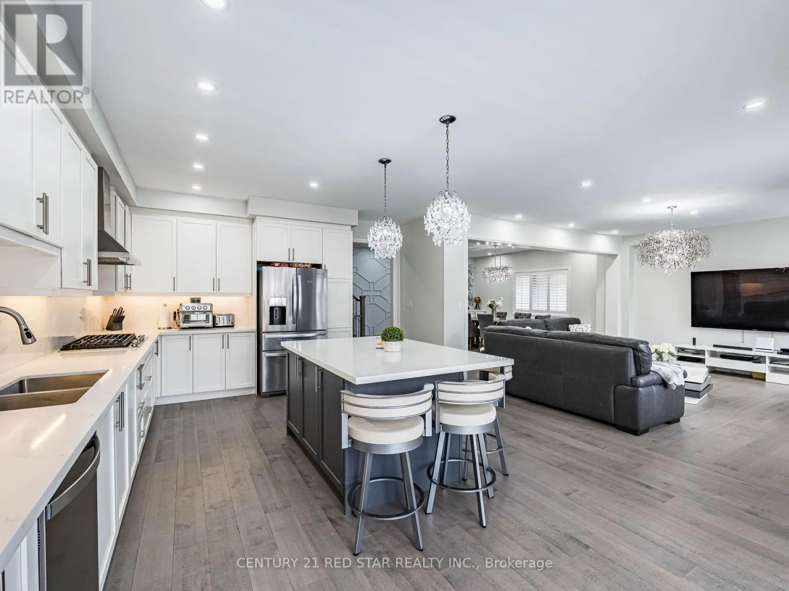 22 ROLLING ROCK WAY