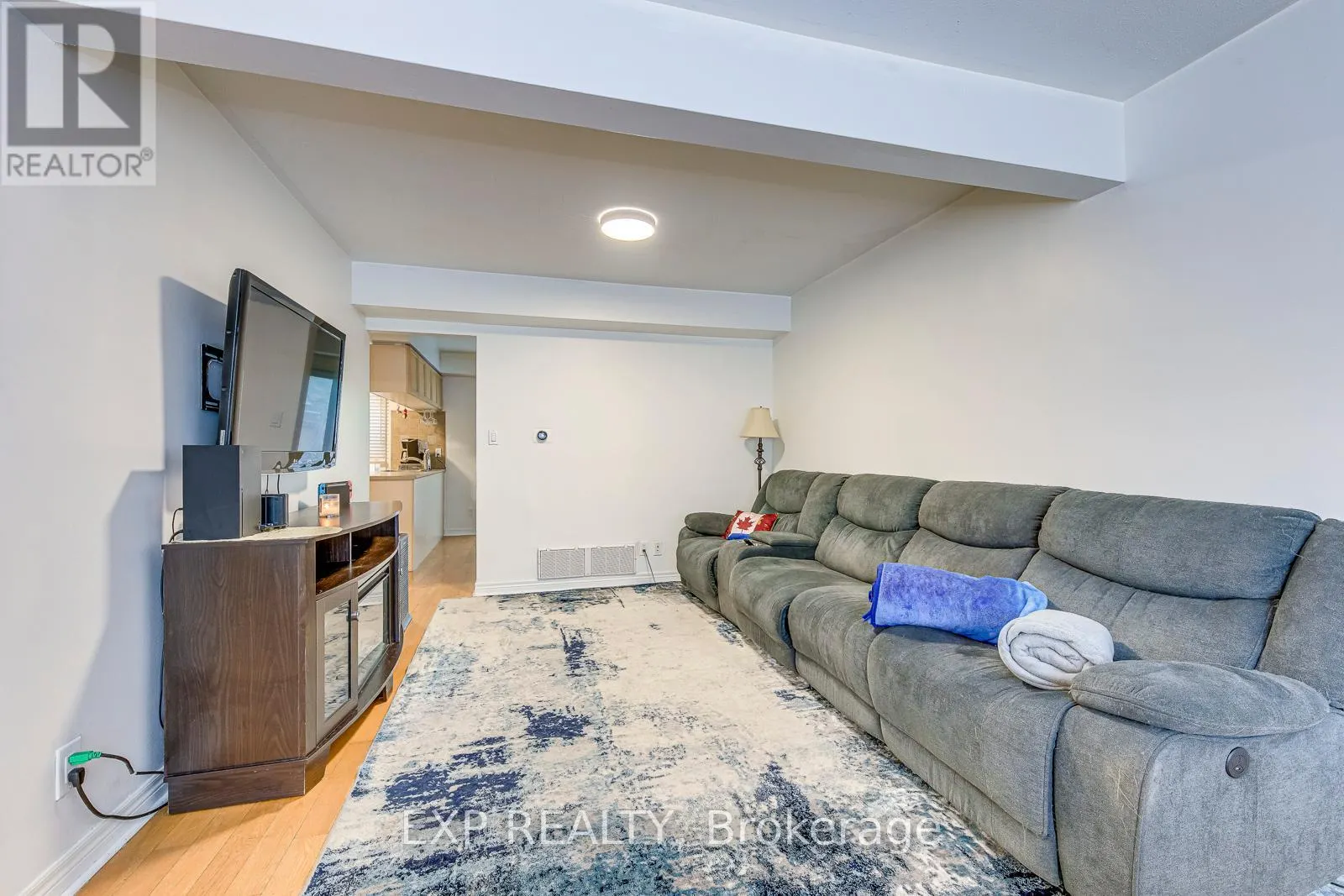795 - 795 HYDE ROAD