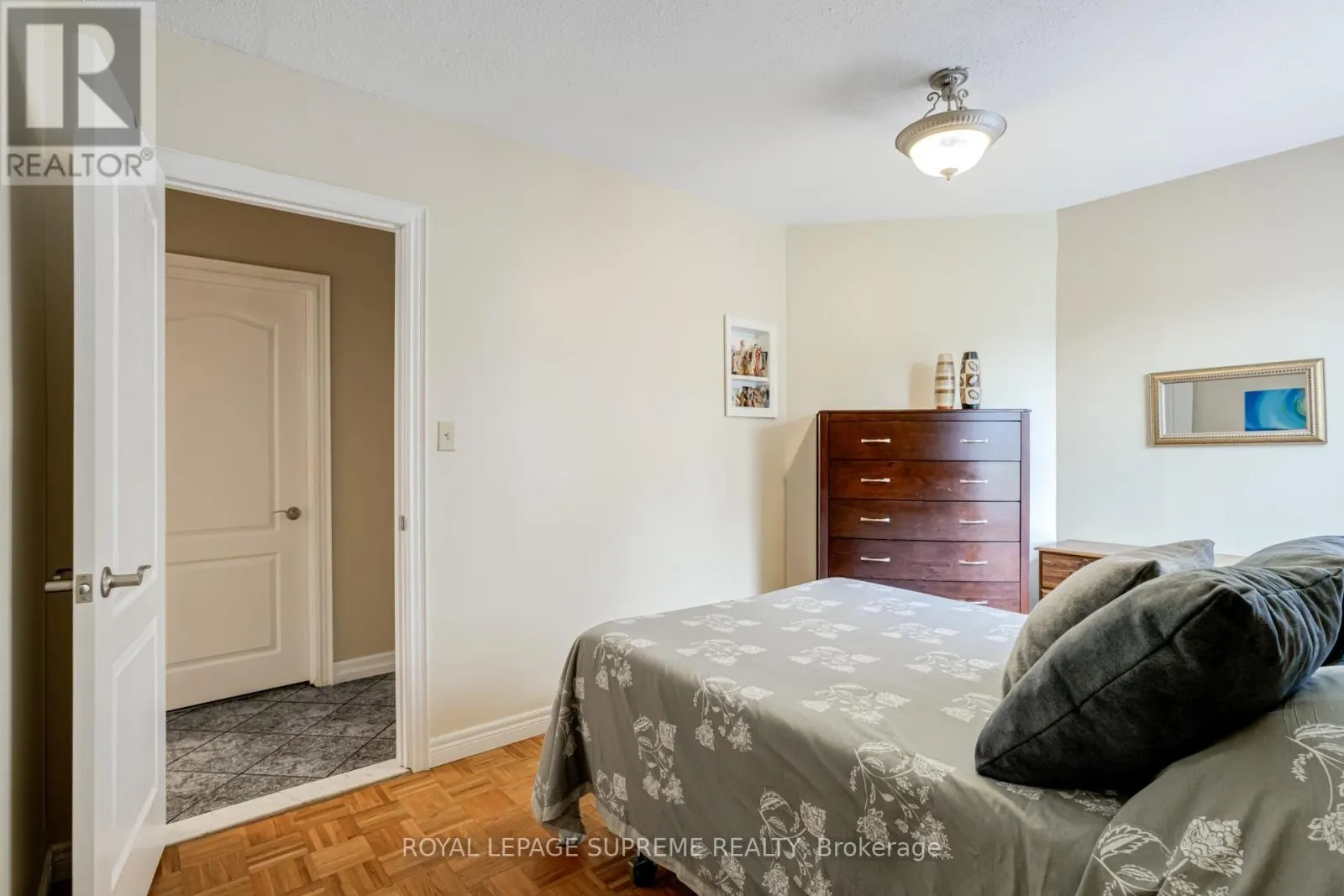 59 BUTTONWOOD AVENUE