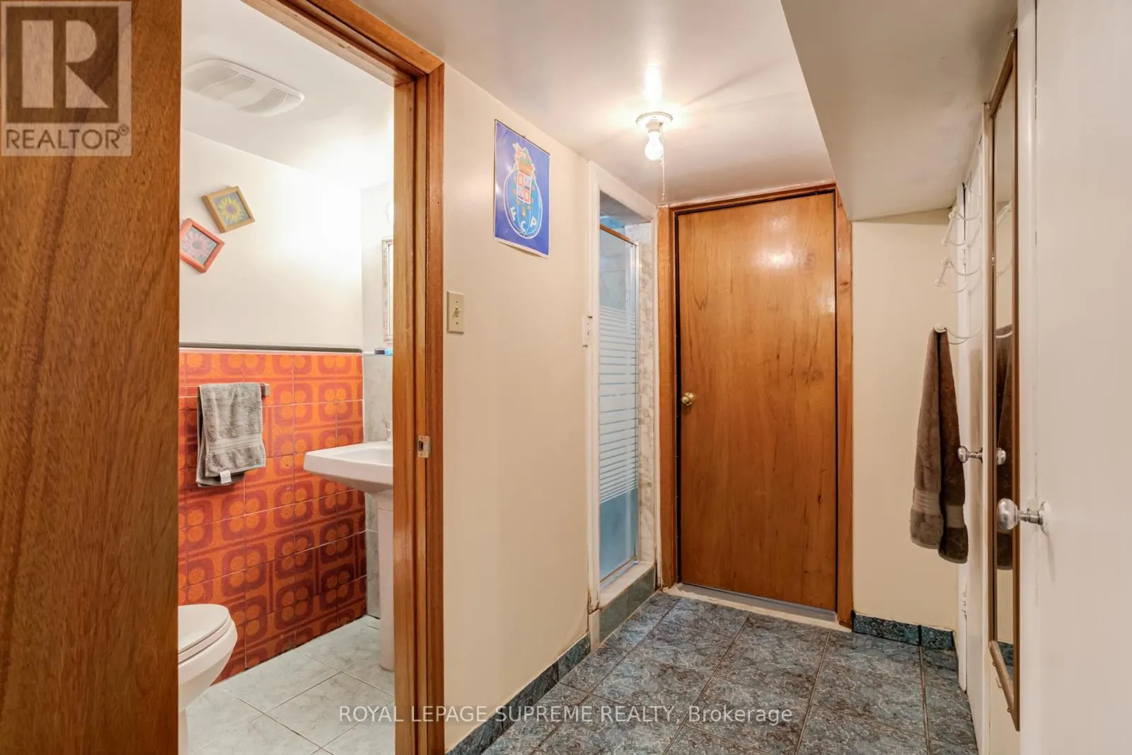 59 BUTTONWOOD AVENUE
