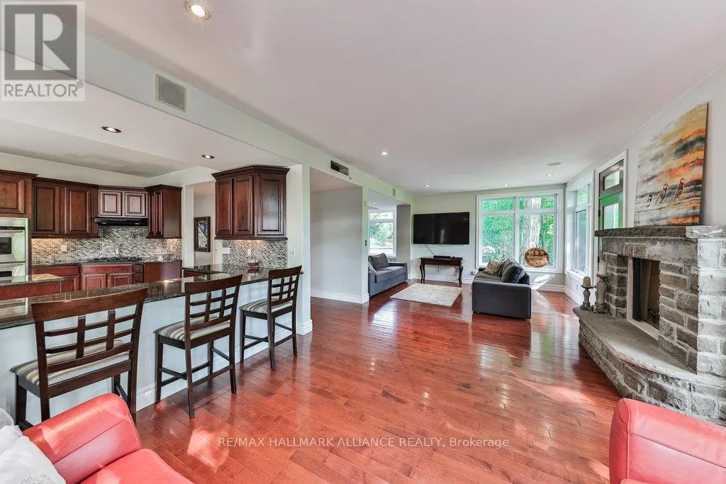1200 BRONTE ROAD
