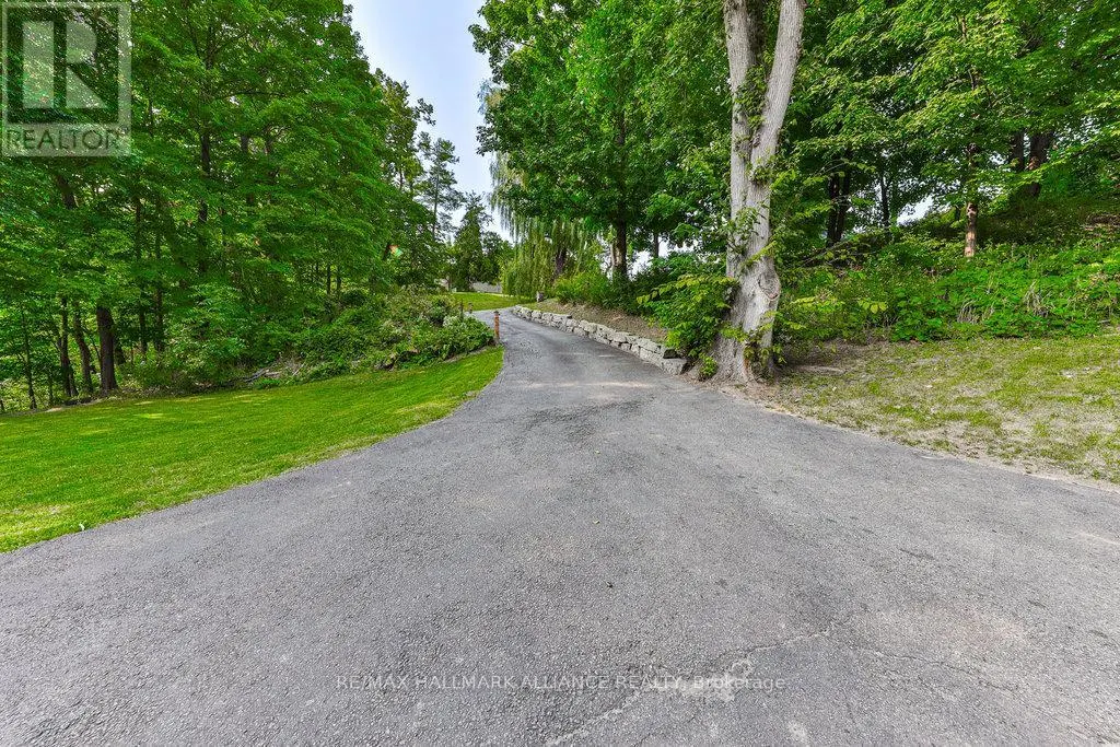1200 BRONTE ROAD