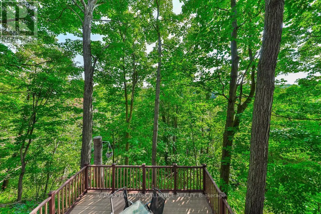 1200 BRONTE ROAD