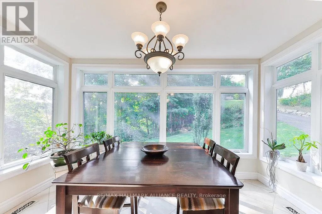 1200 BRONTE ROAD