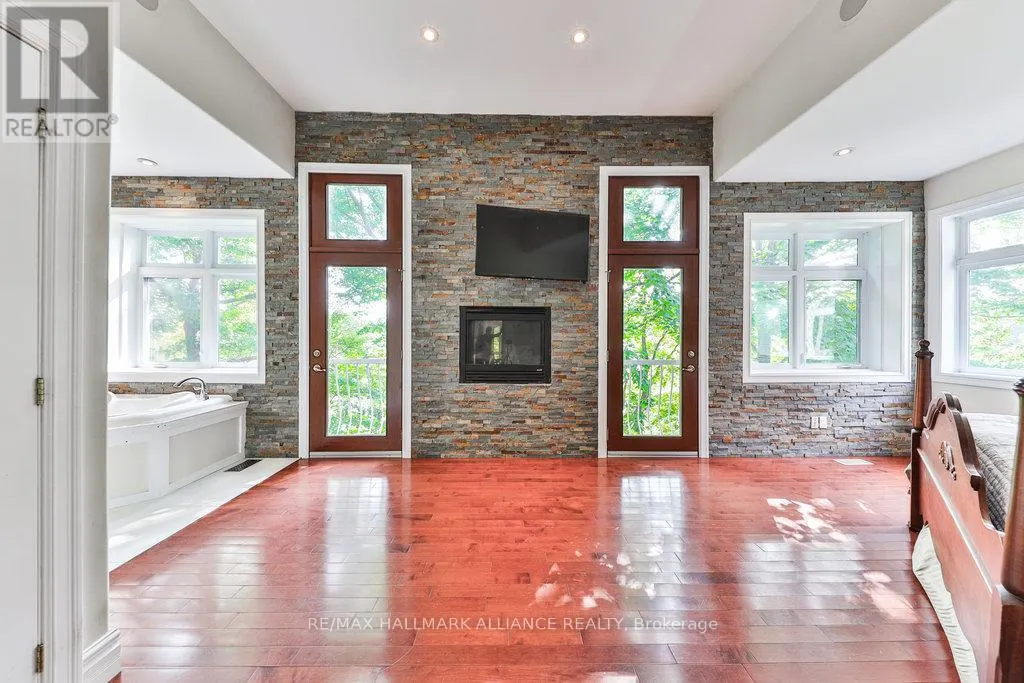 1200 BRONTE ROAD