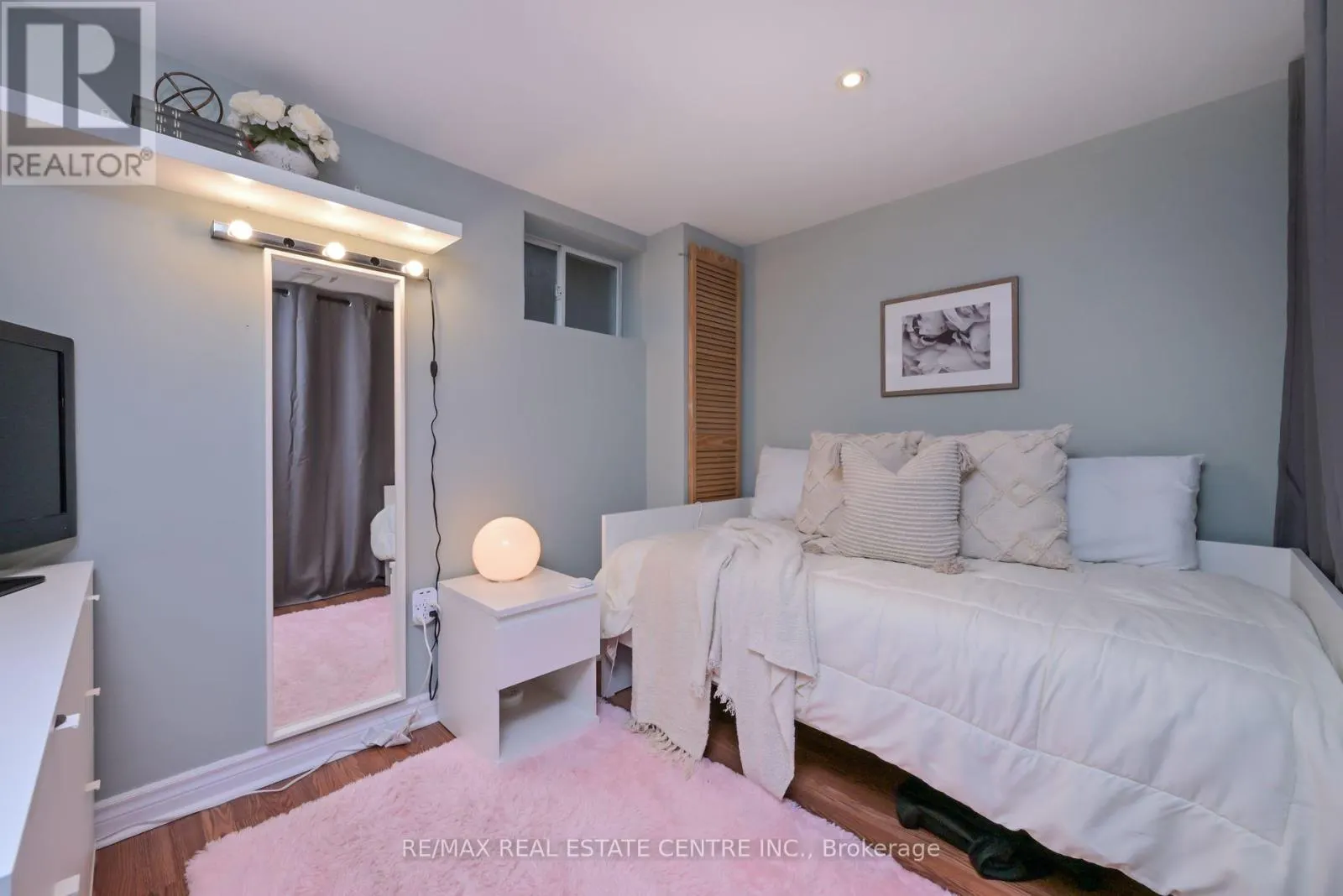 22 MORPETH ROAD