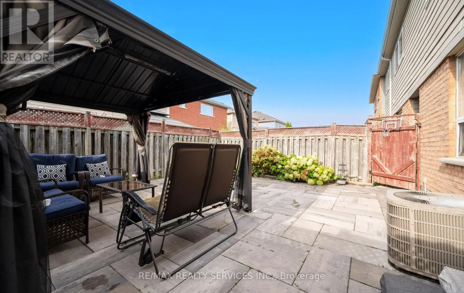 45 HEARTLEAF CRESCENT