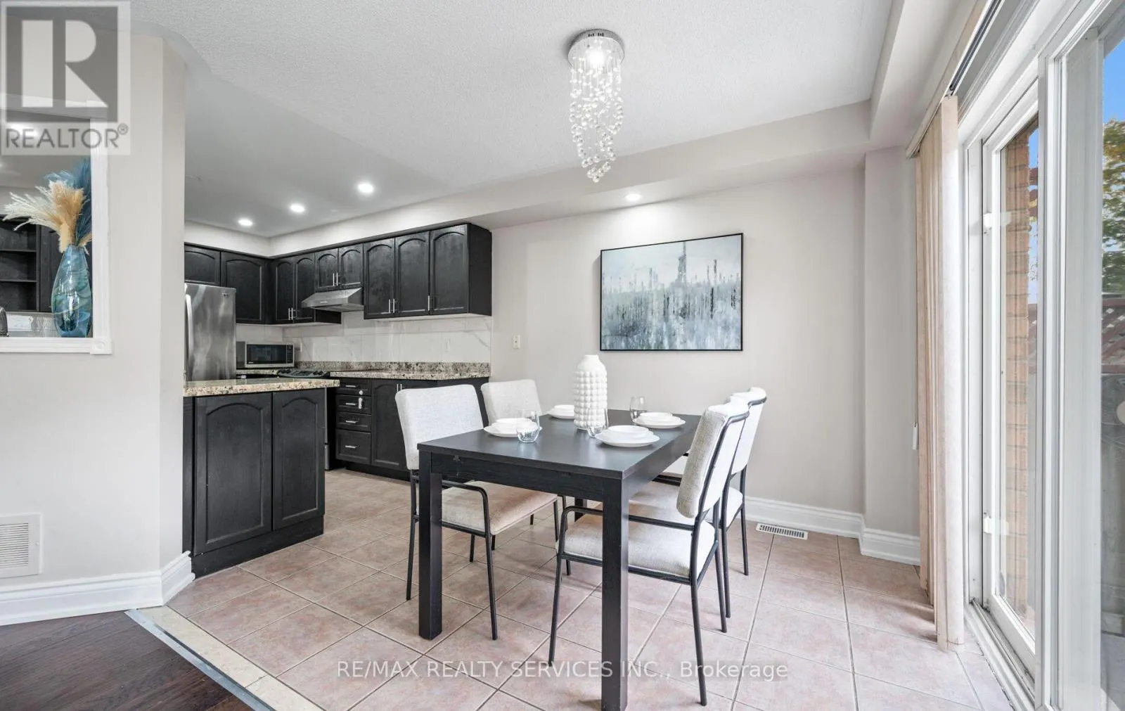 45 HEARTLEAF CRESCENT