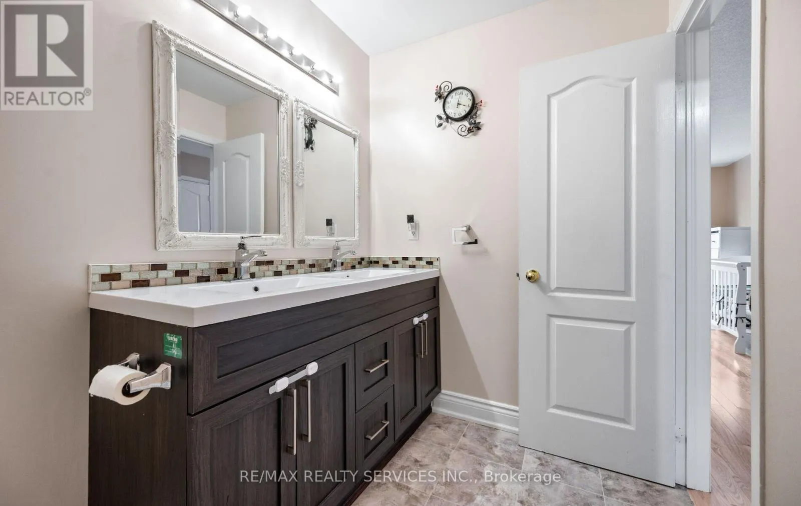 45 HEARTLEAF CRESCENT