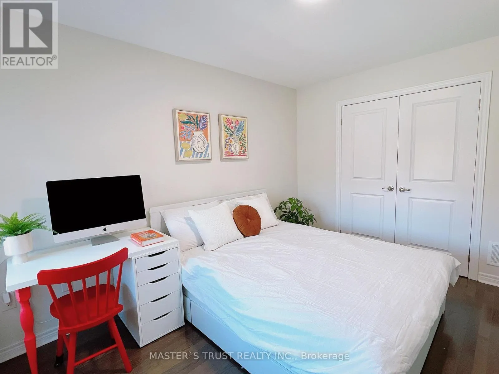 116 ORCHARDCROFT ROAD