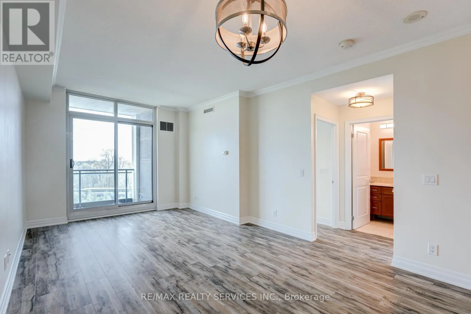 503 - 100 JOHN STREET NW