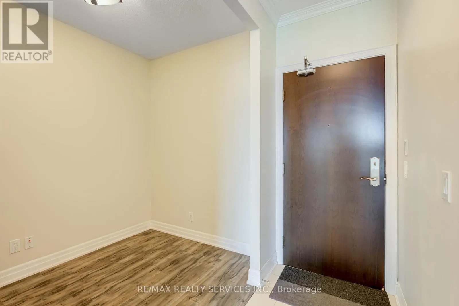 503 - 100 JOHN STREET NW