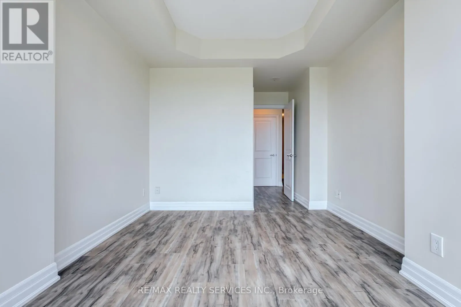 503 - 100 JOHN STREET NW