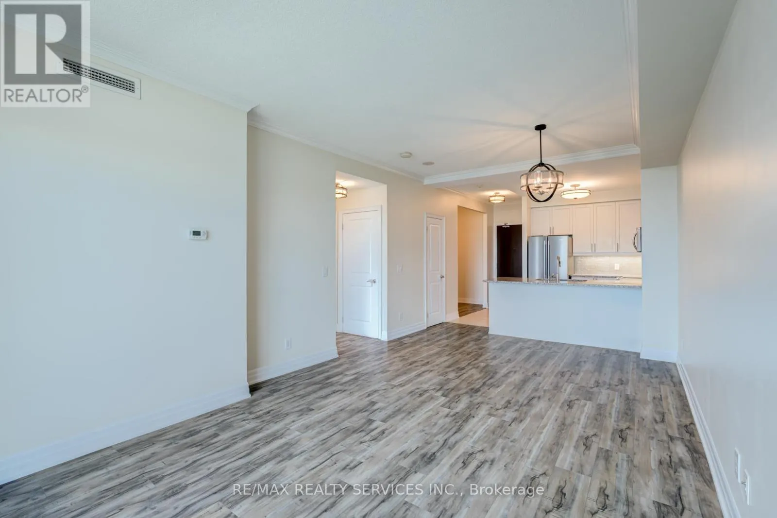 503 - 100 JOHN STREET NW