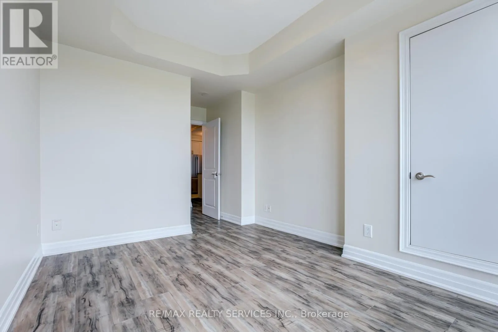 503 - 100 JOHN STREET NW
