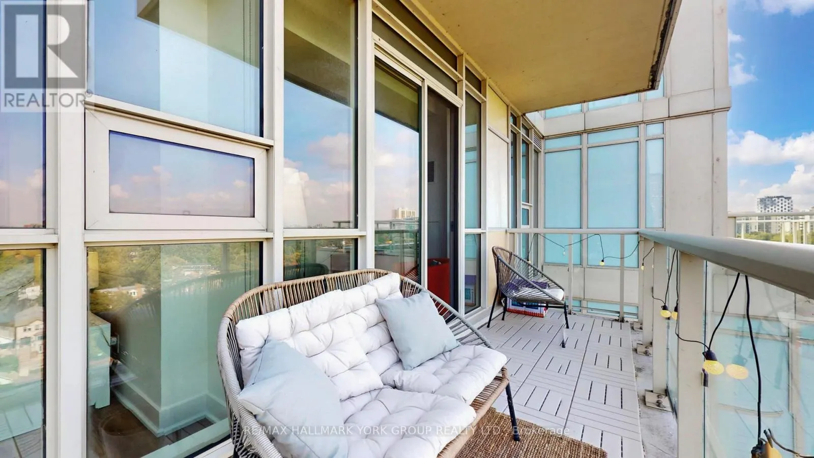 1105 - 1638 BLOOR STREET W