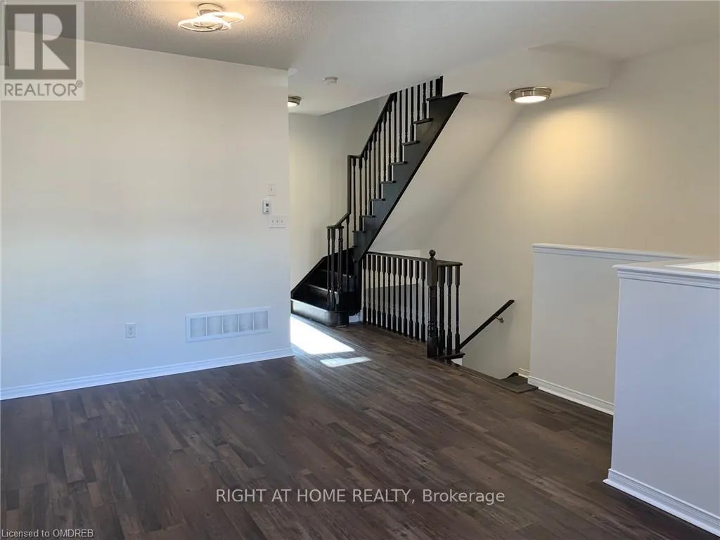 4 - 2171 FIDDLERS WAY