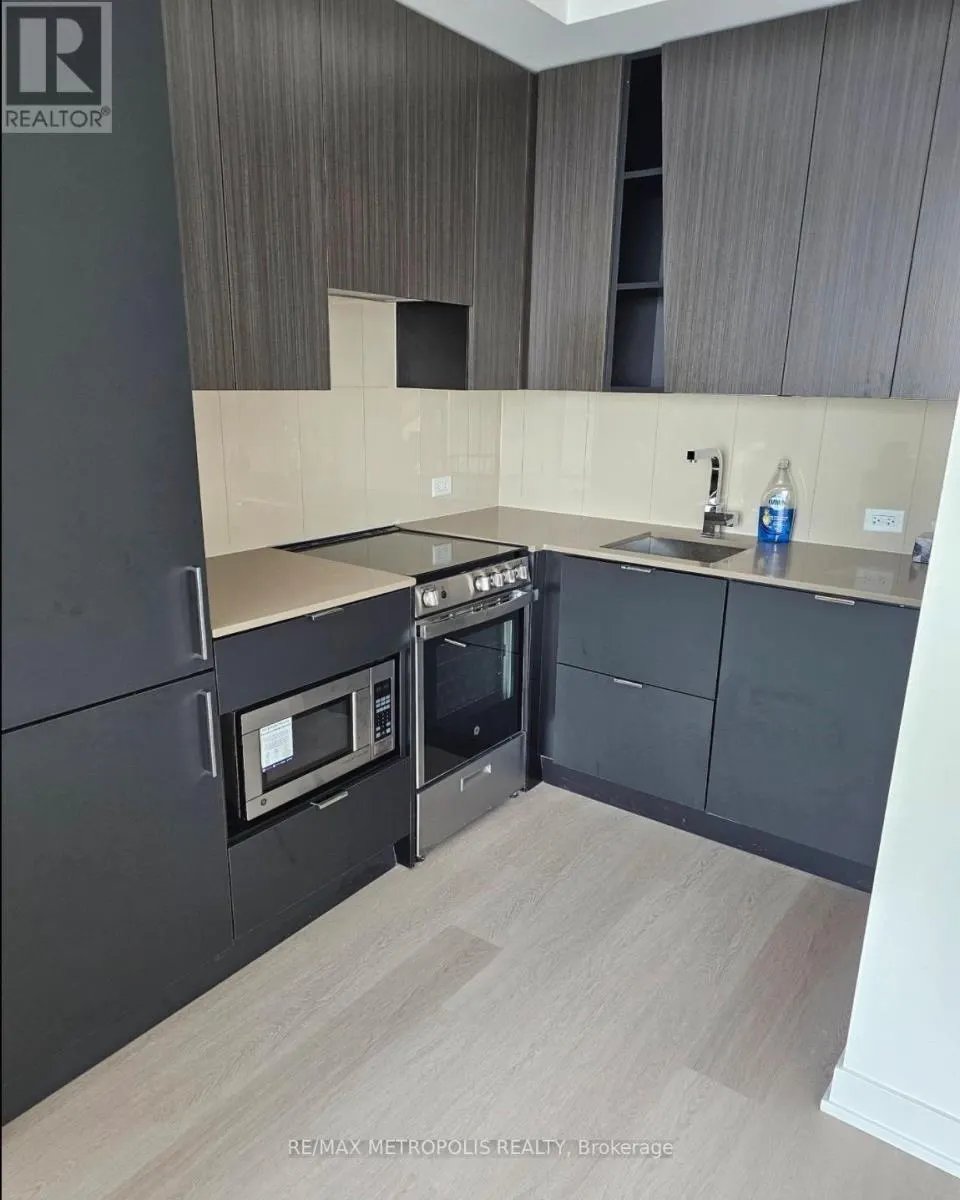 3510 - 3883 QUARTZ ROAD