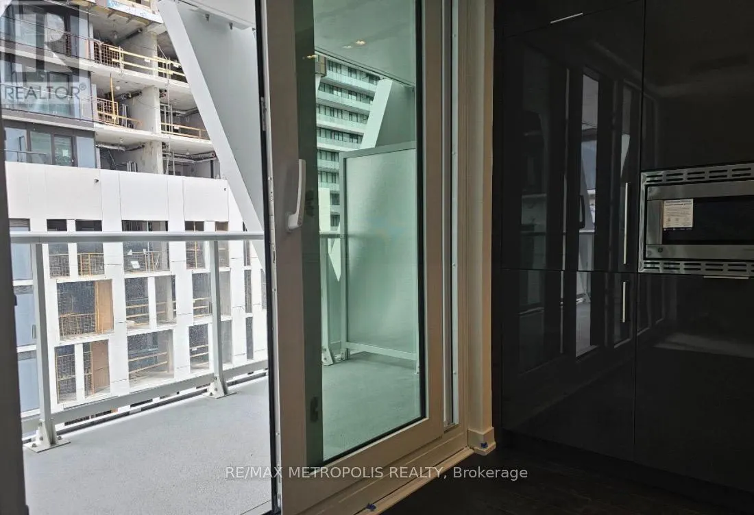 3510 - 3883 QUARTZ ROAD