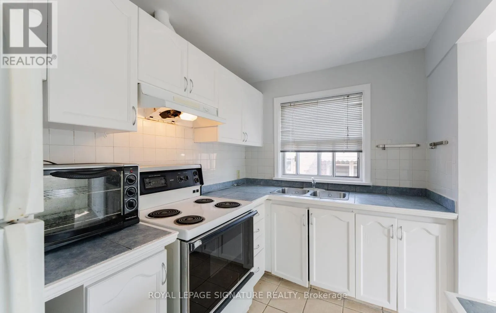 2 - 56 MENDOTA ROAD