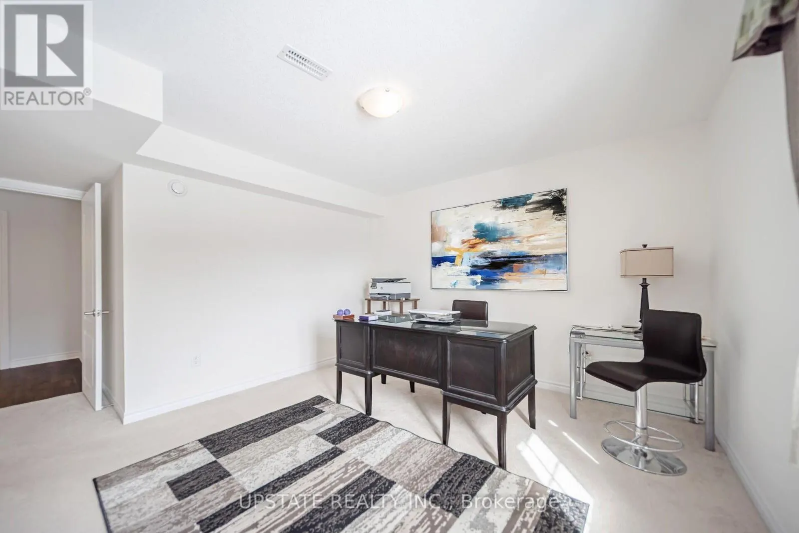 10 AGINCOURT CIRCLE