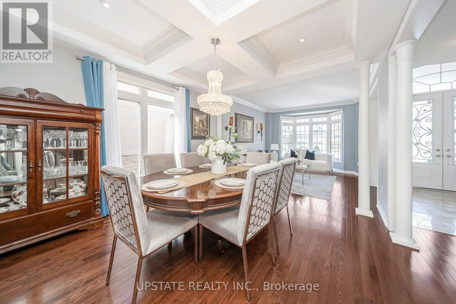 10 AGINCOURT CIRCLE