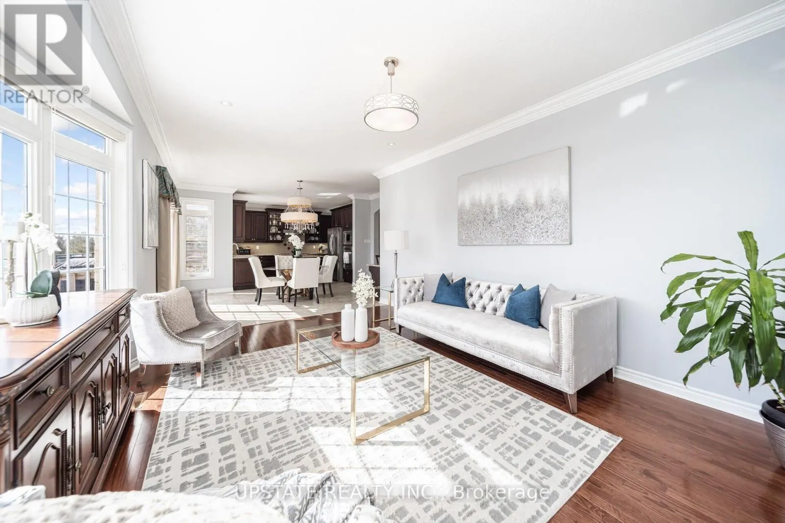 10 AGINCOURT CIRCLE