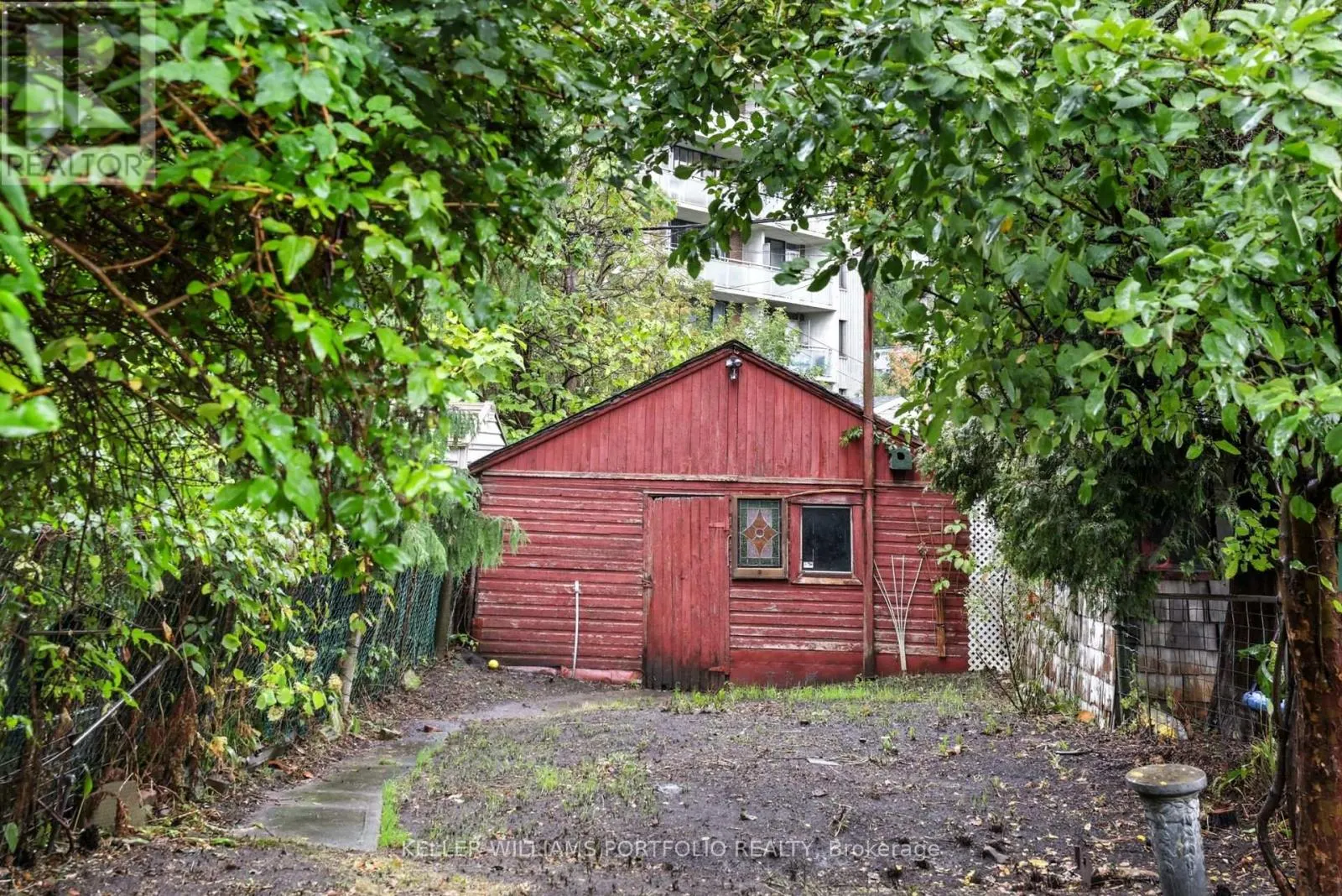 52 LYND AVENUE