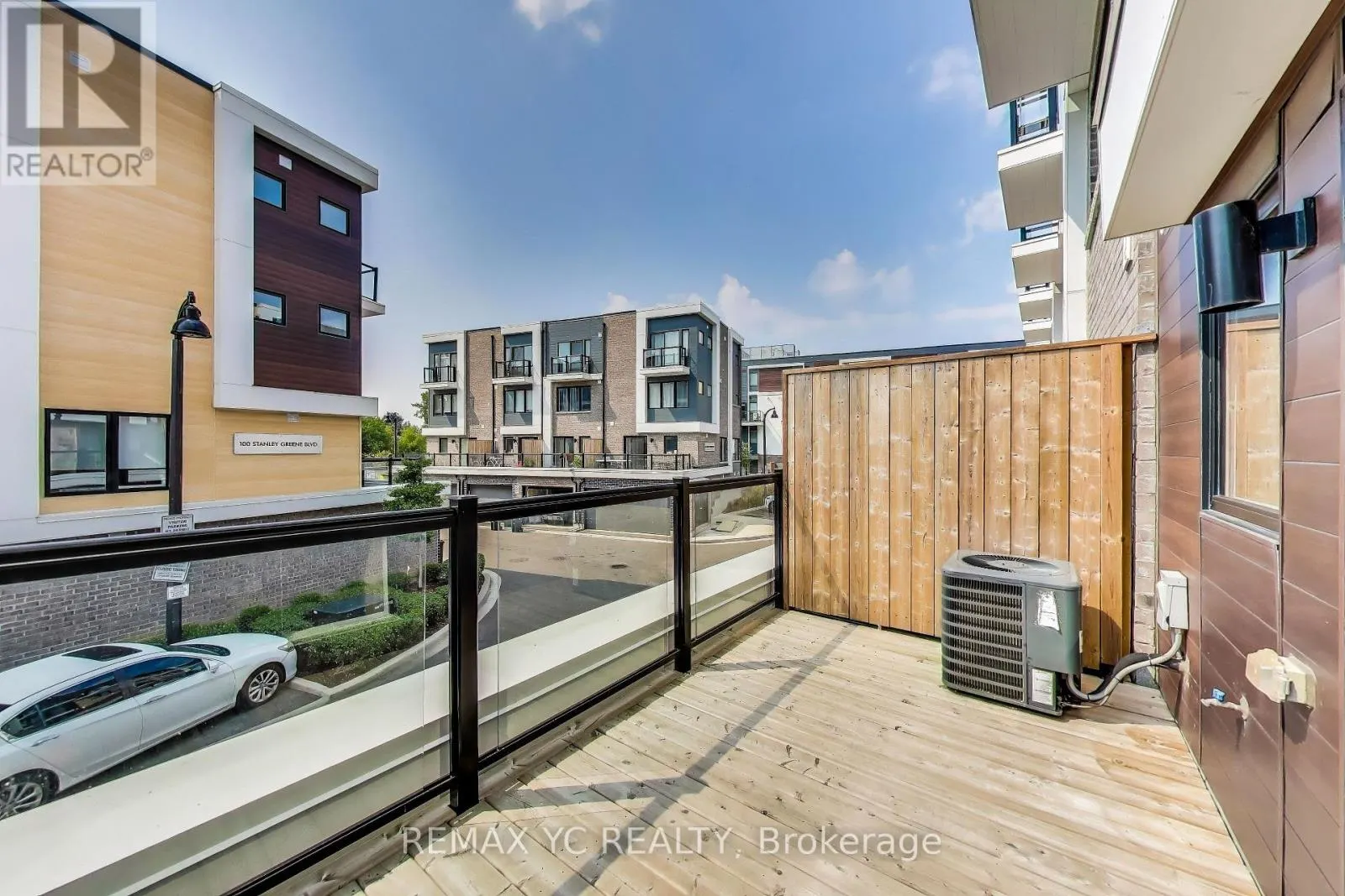 175 DOWNSVIEW PARK BOULEVARD
