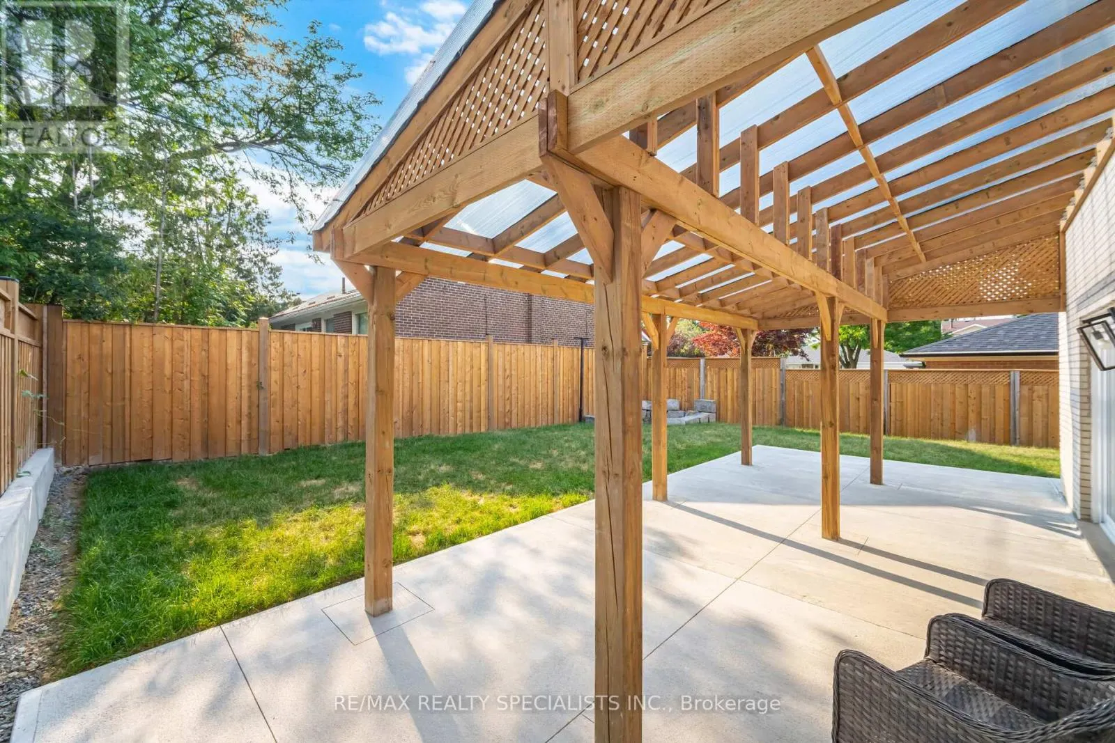 29 NORFIELD CRESCENT