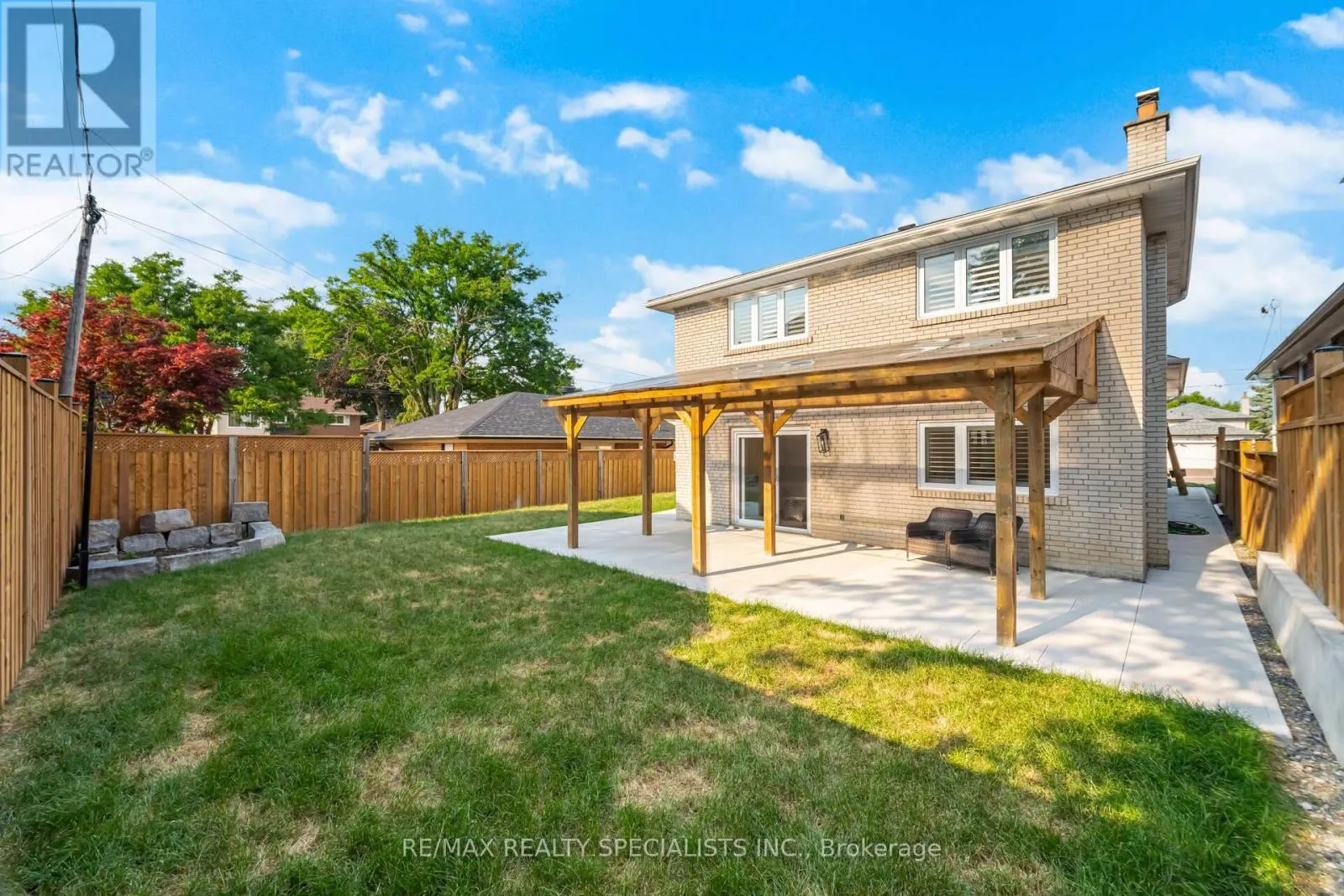 29 NORFIELD CRESCENT