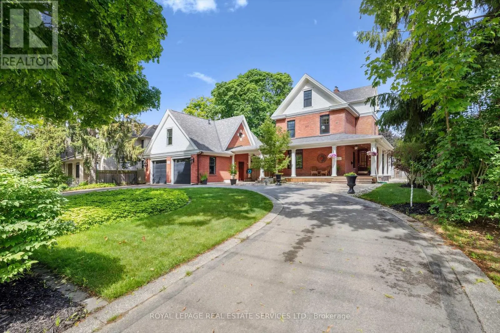 335 LAKESHORE ROAD W