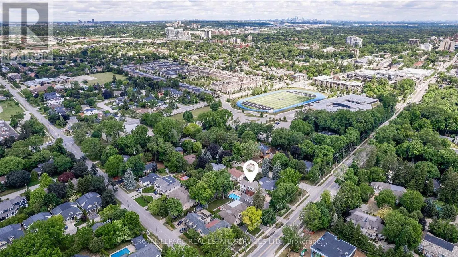 335 LAKESHORE ROAD W