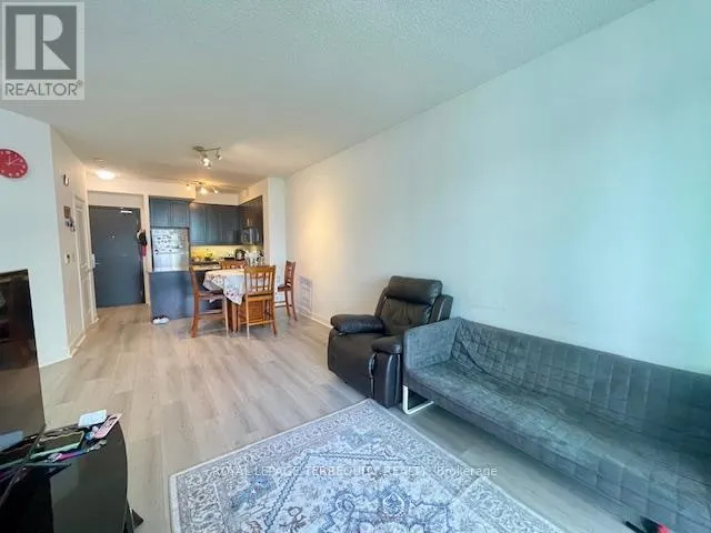 1602 - 70 ABSOLUTE AVENUE