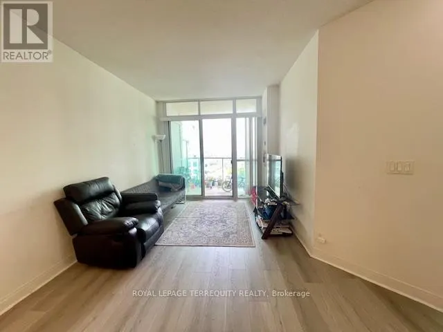1602 - 70 ABSOLUTE AVENUE