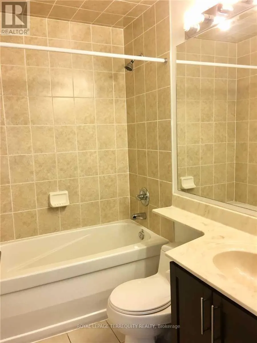 1602 - 70 ABSOLUTE AVENUE