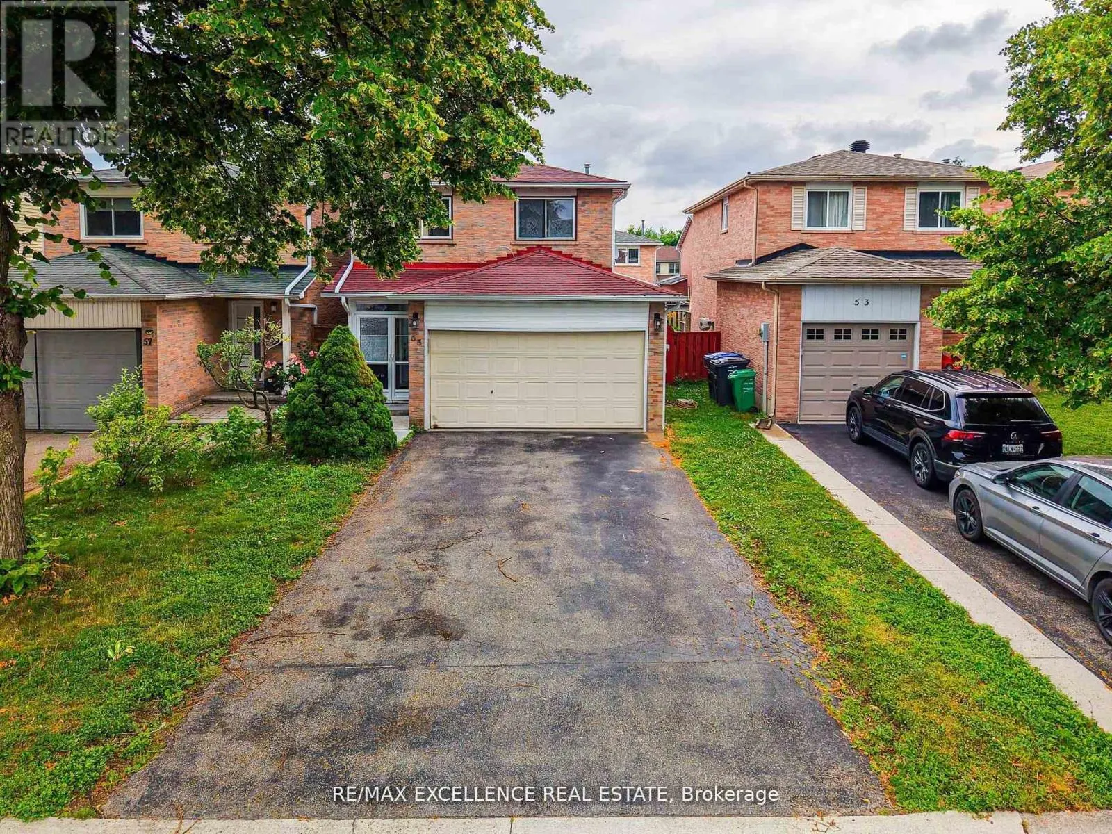 55 RUSHMORE CRESCENT