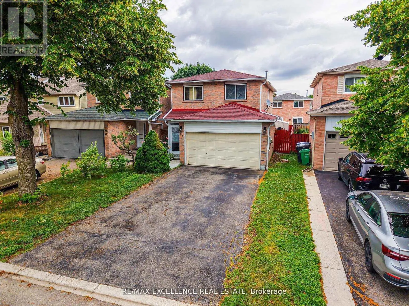 55 RUSHMORE CRESCENT