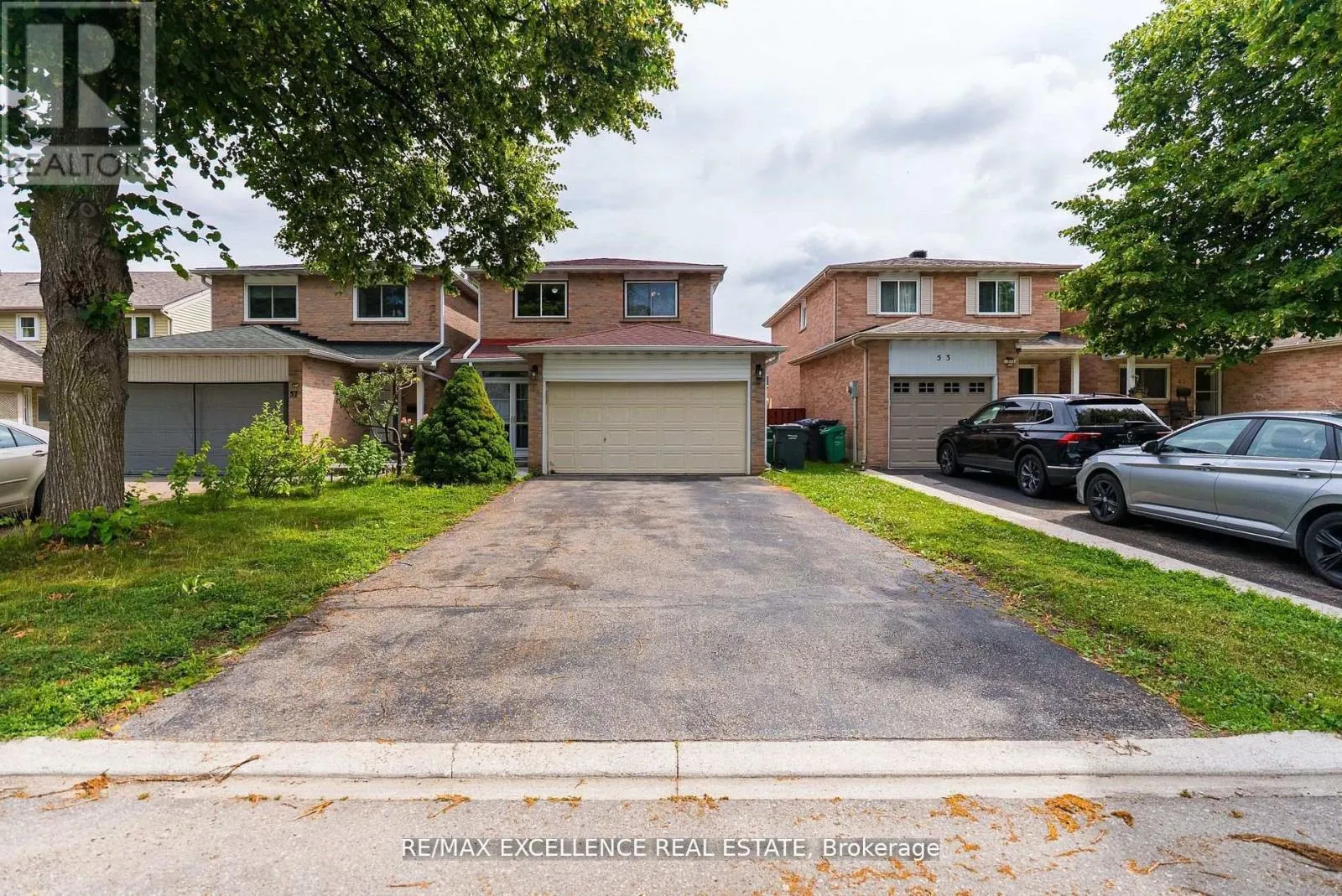 55 RUSHMORE CRESCENT